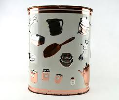 Avid Vintage Vintage Collectibles Our trained experts have spent days researching the best kitchen trash can today in 2021.