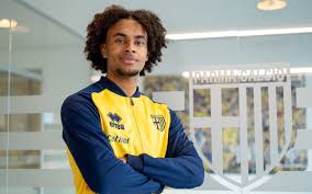 Little josh had always loved soccer from his childhood days. Bayern Germany On Twitter Official Joshua Zirkzee Has Joined Parma On Loan Until The End Of The Season With An Option To Buy