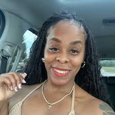 Virginia Lewis We were getting down. Breeze Mrdotoomuch and Anietra Hensley  (DC) #fblifestyle MIDWEST WANTS PART OF THE TRAILRIDE, LET US IN