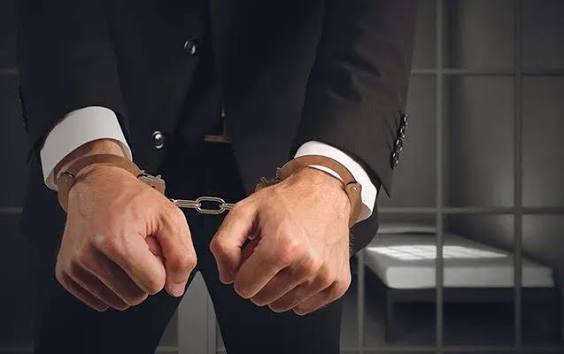 10 oldular: daha hansı başçıya həbs yolu görünür?