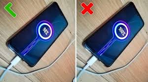 Check spelling or type a new query. 10 Kebiasaan Charge Hp Yang Salah Dan Harus Kamu Hentikan Sekarang Jangan Isi Baterai Hingga 100 Tribunnews Com Mobile