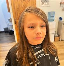 Julissa, Stylist at Studio 909 LLC