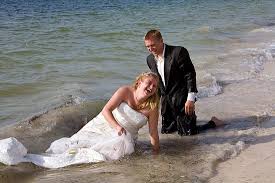 He Threw A Message In A Bottle Into The Sea And Received A Bride Along The Shore Wedding Humor Funny Wedding Pictures Funny Wedding Photos
