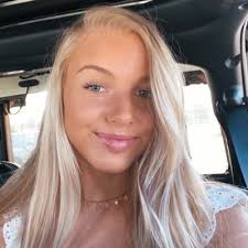 Hailey Woolston (@haileyw1234)