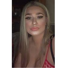 Demi-may (@demi_mayxo)