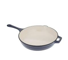 Cast iron keeps food warm while serving and can be transferred to the refrigerator the heuck 3 piece porcelain enameled cast iron skillet set brings tradition and classic cooking techniques back into the kitchen. Technique Enameled Cast Iron 11 Round Skillet Qvc Com