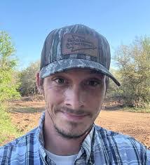 Hunter Gill's Instagram, Twitter & Facebook