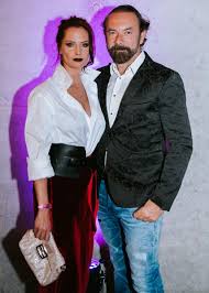 Tamás zsidró, make up department: Dobo Kata Bombazo Volt A Glamour Galan Zsidro Csillogo Szemekkel Bamulta Hazai Sztar Femina