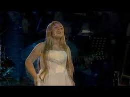 The Prayer Chloe Agnew Celtic Women Celtic Woman Funeral Songs Woman Singing