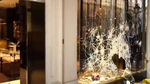Women's clothing store in turin, italy. Torino Devastata Tre Ore Di Scontri E Saccheggi Nella Notte Di Protesta Contro Il Dpcm Torino Fan
