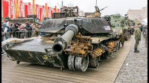 Хваленный, но битый «Абрамс» в копилке наших трофеев на выставке образцов  вооружения стран НАТО.