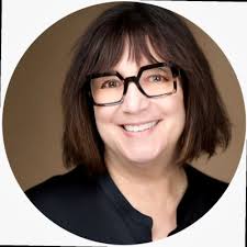 Grateful, honored, and over the moon to have joined the Commercial team at  H1 in August, as the VP of Commercial Operations. In a Swiftie-inspired,  poetic turn of events, an invisible career