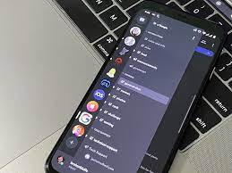 It seems like the discord grabbing hand meme is going viral once again. Best Messaging Apps For Android 2021 Android Central