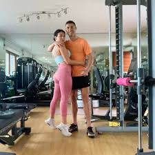 We link to the best sources from around the world. Cristiano Ronaldo Startseite Facebook