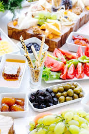 Jul 19, 2018 · super easy finger foods are the perfect way to kick off a party. Essential Guide To Party Food Good In The Simple