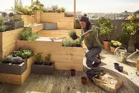 Urban Gardening Hornbach Suisse Hochbeet Aus Paletten Terrassenpflanzen Hochbeet