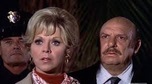 Kim Columbo's Instagram, Twitter & Facebook