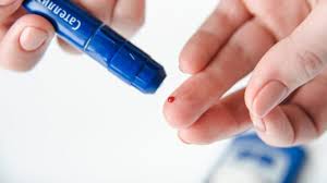 Per tenere sotto controllo la glicemia alta, per abbassare questo valore, ed evitare picchi, è importante mantenere una buona qualità della vita dal punto di vista alimentare, si consideri che un alimento alza la glicemia in base a tre fattori: Diabete C E L Alimento Perfetto Per Abbassare La Glicemia Gia A Colazione