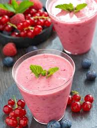 Milk Shake Aux Fruits Rouges Une Boisson Dessert Bien Rafraichissante Lors De La Saison D Ete Recette Recette Smoothie Fruit Recette Milk Shake Recettes De Cuisine