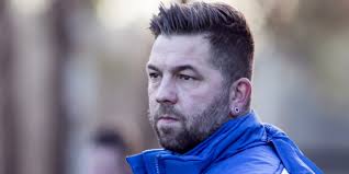 Janssen will retire as trainer of vitesse under 18 and continue as talent coach and ambassador at home games. Janssen Wacht Af Bij Vitesse En Kan Naar Twente En Utrecht Fcupdate Nl