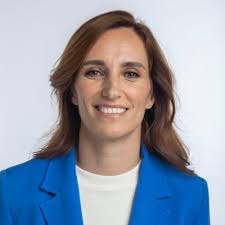 Tras demostrarse la inutilidad sanitaria del Hospital Isabel Zendal vemos,  a menos de un mes de su inauguración, cómo un paciente es trasladado al  Hospital Gregorio Marañón, un centro que lleva una