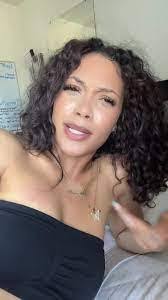 Jewel Schaefer's Instagram, Twitter & Facebook