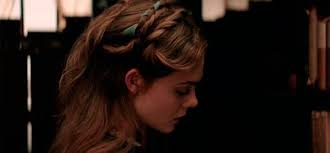 Via Giphy In 2020 Elle Fanning Movies Beauty Elle Fanning