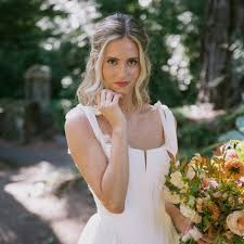 Gretchen Reed (@gretchen_allison) • Instagram photos and videos