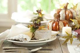 Liven up your table by tying place cards to mini bouquets of greenery. Diy Thanksgiving Name Cards