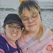 Sunnie Pelzer (@BriannaRose00) • Facebook