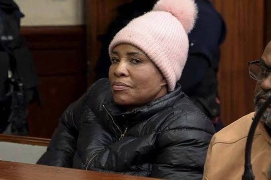 The suspended Ekurhuleni Metro Human Resources Head, Linda Gxasheka, and former City Manager Imogen Mashazi are expected to apply for bail at the Germiston Magistrate's Court on Friday. https://tinyurl.com/35w2cnts