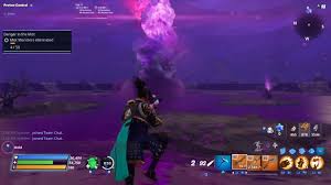 Once the weak spots have been destroyed. It Took Over Three Weeks But I Beat The Storm King Solo Using No Gifted Weapons From Higher Level Players I Ve Officially Earned My Place As A Twine Player Fortnite