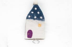 生日禮物羊毛氈經典鑰匙包 羊毛氈收納包 羊毛氈吊飾 地中海房子 omhandmade 鑰匙圈 鑰匙包 pinkoi