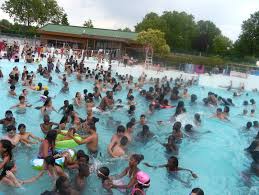 Maison Pour Tous La Haye Aux Moines Piscine Indispensable