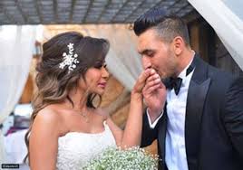 محاضر في قسم الفقه في كلية الشريعة في جامعة الإمام محمد بن سعود. Ø§Ù„Ø­ÙƒØ§ÙŠØ© Ø§Ù„ÙƒØ§Ù…Ù„Ø© Ø¹Ù† Ø§Ù„Ù‚Ø¨Ø¶ Ø¹Ù„Ù‰ Ø¹Ø±ÙŠØ³ Ø´Ù‚ÙŠÙ‚Ø© Ù…Ø­Ù…Ø¯ Ø±Ù…Ø¶Ø§Ù† ÙˆØ§Ù„Ø¥ÙØ±Ø§Ø¬ Ø¹Ù†Ù‡ ÙÙ‰ Ù†ÙØ³ Ø§Ù„ÙŠÙˆÙ…