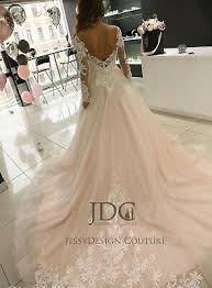 Perlen, strass oder stickereien am ausschnitt lenken den blick von der unteren körperhälfte ab. Brautkleid Hochzeitskleid Glitzer Tull Perlen Gr 38 40 Neu Ausverkauf Sale Eur 399 00 Picclick De