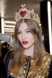 We did not find results for: Dolce Gabbana Fall 2017 S Glittering Crowns Are A Party Girl Must Vogue