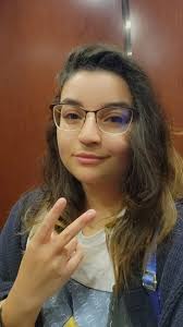 Margo Pierce's Instagram, Twitter & Facebook