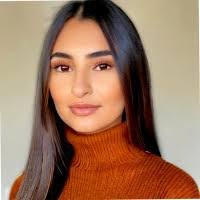 Nour Kaddoura's Instagram, Twitter & Facebook