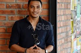 F c berharap cintaku jadi kenyataan. Nasib Baik Ada Pujaan Hati Kanda Orang Sangka Syazwan Zulkifly Dah Tiada Hiburan Mstar