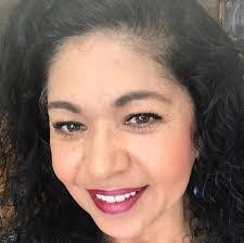 Janis Rosin's Instagram, Twitter & Facebook