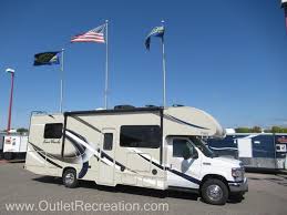 With trailer sizes as long as 40 feet in length, the four winds line of motorhomes range up to 43.5 feet. 2018 Thor Motor Coach Four Winds 28z Detroit Lakes Mn Wp512 20 Outlet Recreation