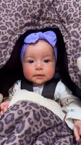 She speaks fluent squeak! 😂, #babiesofinstagram #explorepage #explore  #everybodyscream #scream #squeak #baby , @_i_am_santi