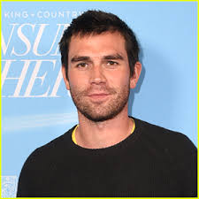 Get To Know 'The Mysterious Benedict Society' Star Seth Carr (Exclusive):  Photo 1315234