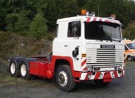 Menurut nik ezanee, lelaki yang ditahan adalah seorang ahli perniagaan dan pemilik sebuah bengkel kereta. Scania Ab Wikipedia Bahasa Melayu Ensiklopedia Bebas