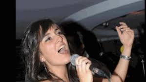 AL PIPER SI BALLA CON FABRIZIA VALETTI PER ASPETTARE LA BEFANA