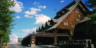 Old Faithful Inn Historic Hotels In Yellowstone National Park Wyoming