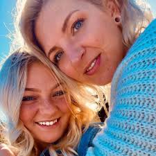 It's been a minute so I figured I'd be semi social and post some of my  babies and I