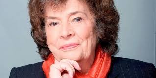 Nicole Cotta's Instagram, Twitter & Facebook