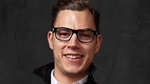 Brit comedian Kelsey De Almeida